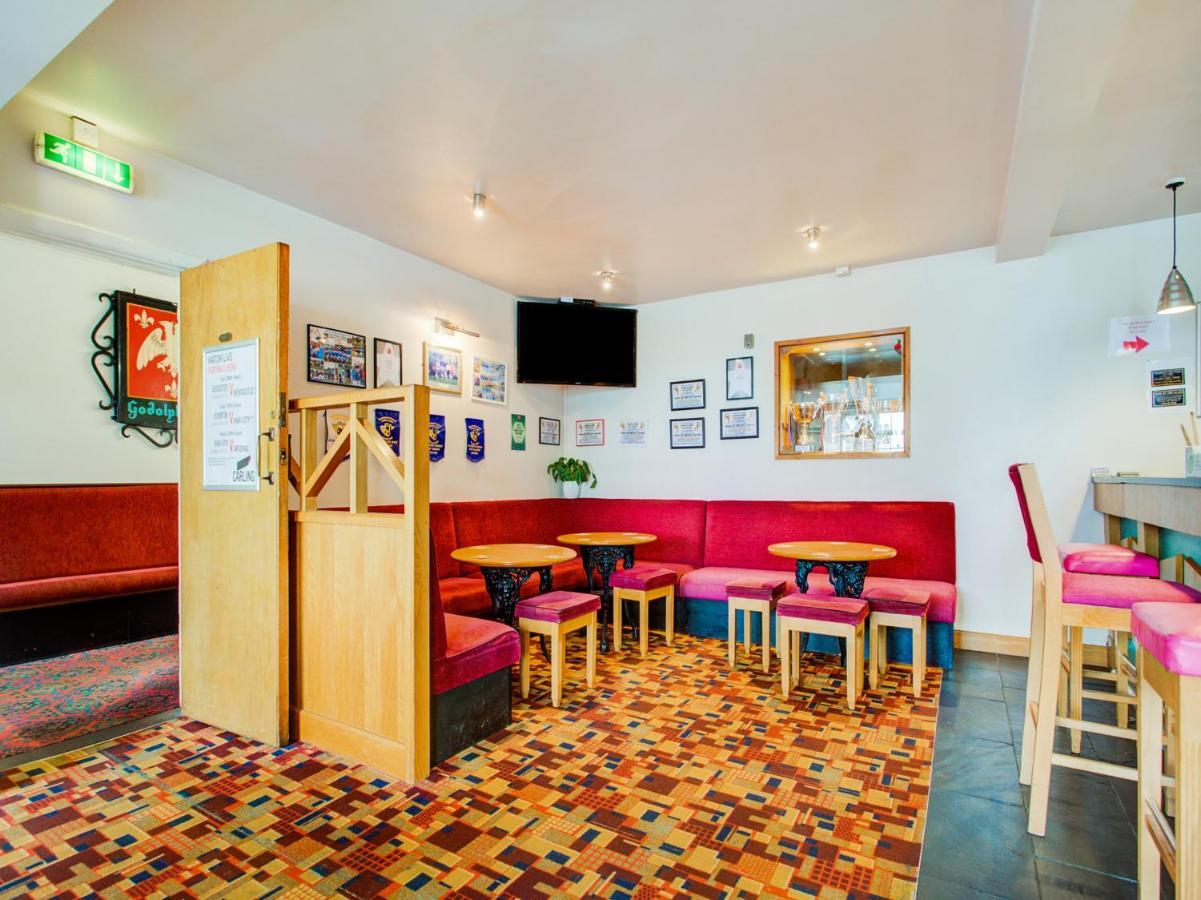Oyo Godolphin Arms Newquay (Cornwall)